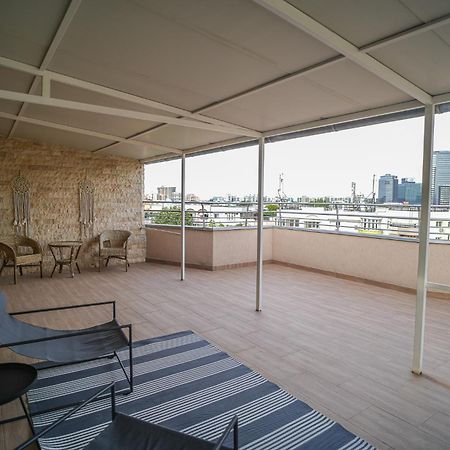 Penthouse With Huge Rooftop Terrace & City View Bucharest Exterior photo