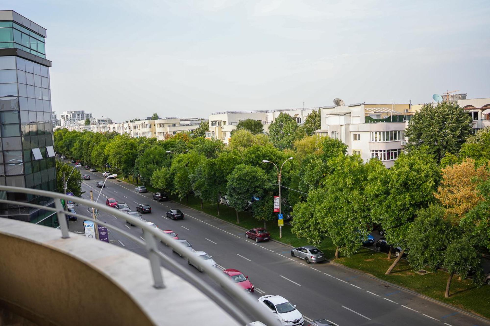 Penthouse With Huge Rooftop Terrace & City View Bucharest Exterior photo